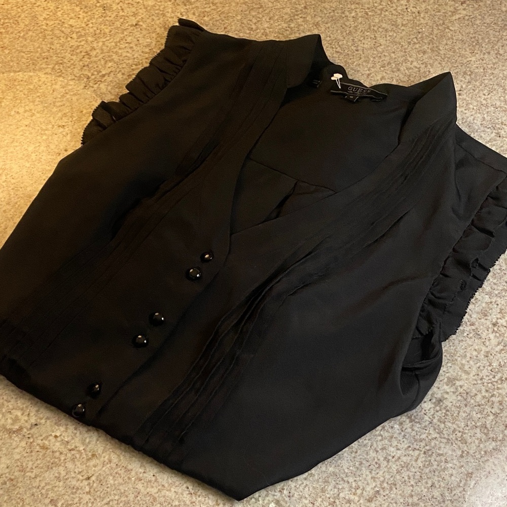 Guess Black Sleeveless Top